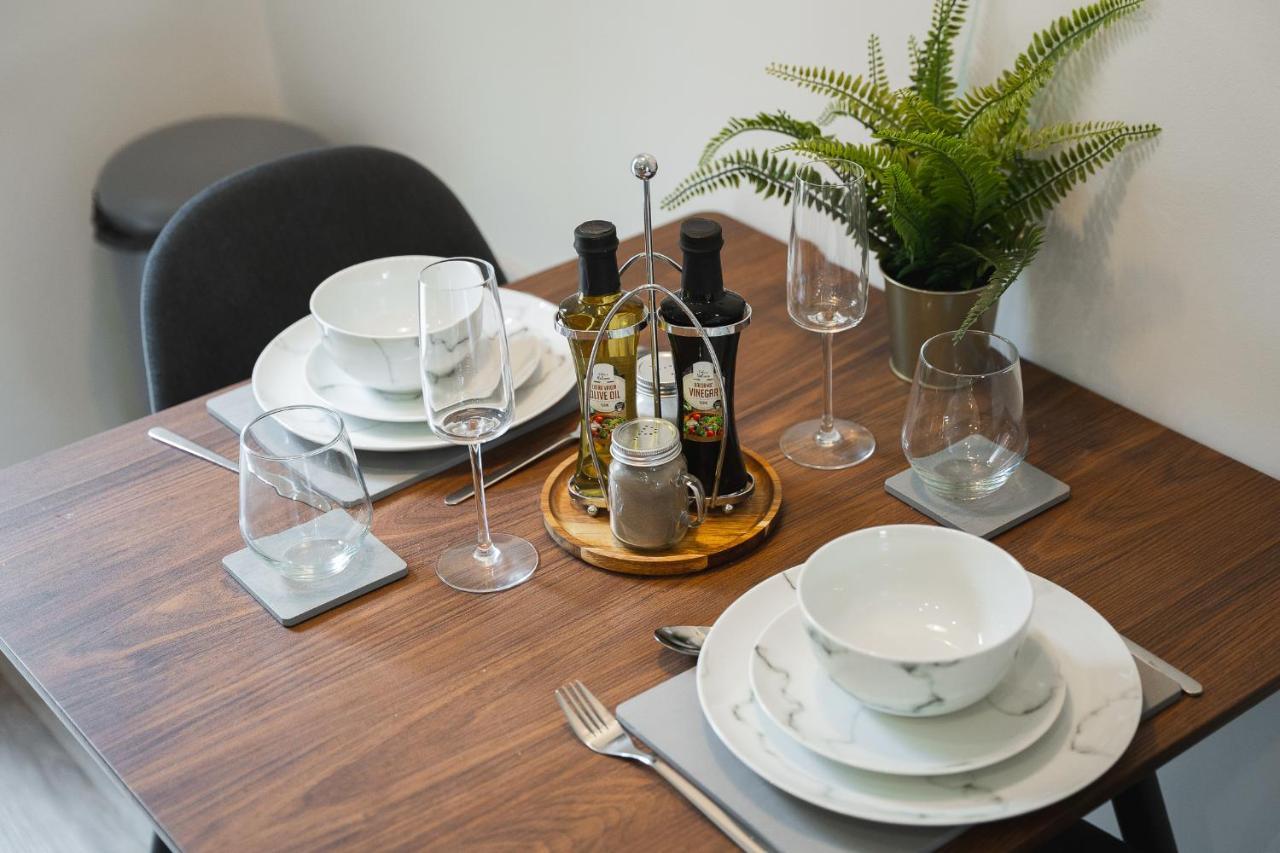 Modern 1-Bed Apartment - City Centre - Free Wi-Fi - New - Manchester Extérieur photo